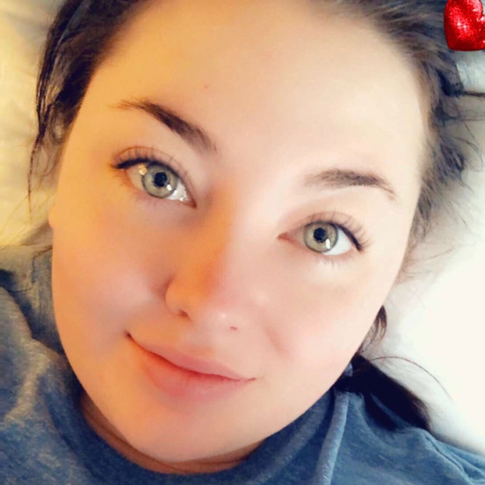 Meet your Posher, Haley